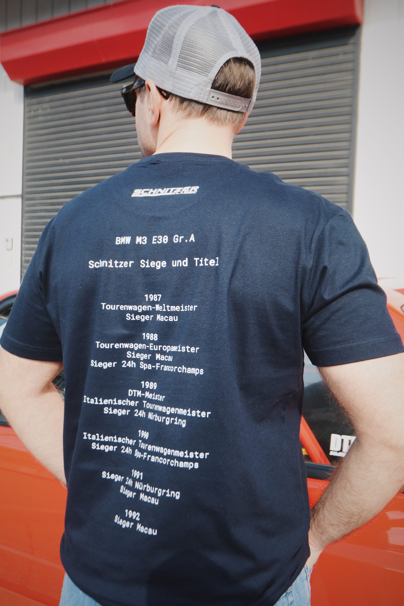 Schnitzer Classic M3 Tシャツ - 画像 (3)